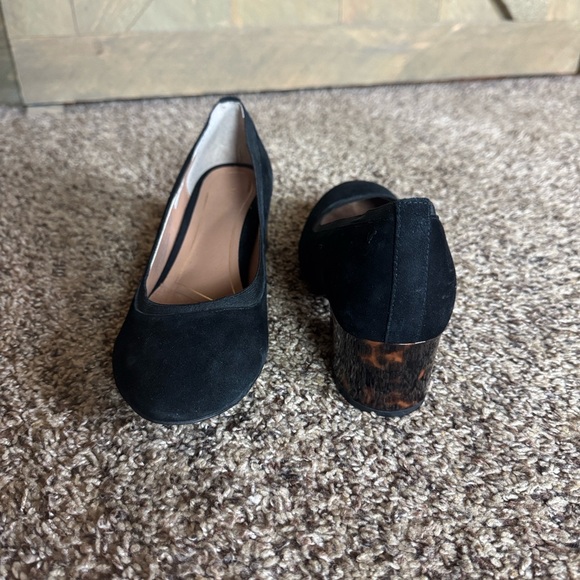 Vionic Natalie black suede pumps with tortoise block heel Size 8 - Picture 13 of 13
